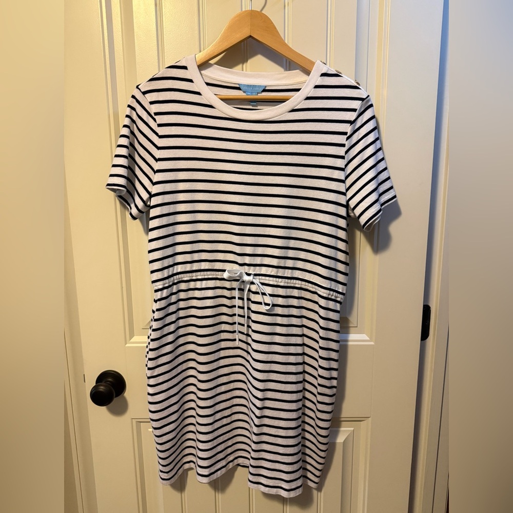 NWOT Draper James Navy and White Stripe Tie Waist T-shirt Dress, medium